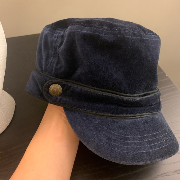 unisex Blue Velvety Baker Boy Hat - Picture 3 of 5